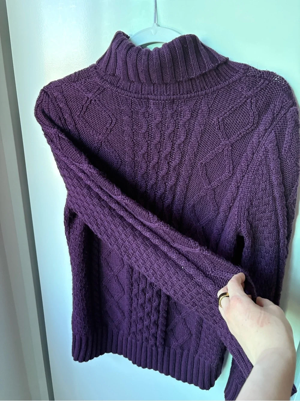 50% Wool L.L. Bean Purple Cable Knit Turtleneck Sweater💜 - Picture 4 of 6